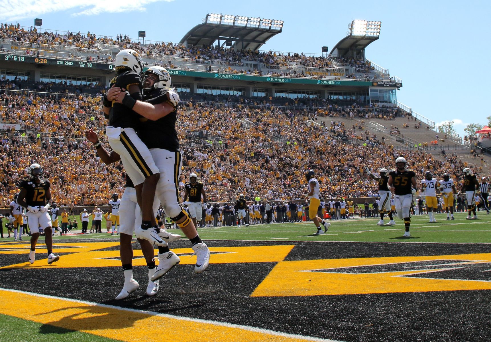 West Virginia Mountaineers vs Missouri Tigers